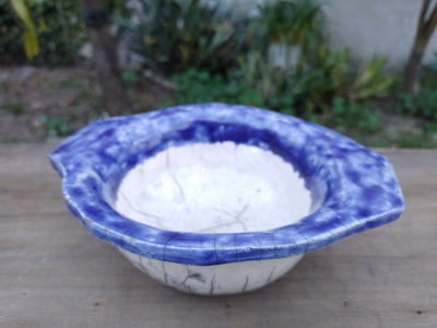 Fuente mediana Raku