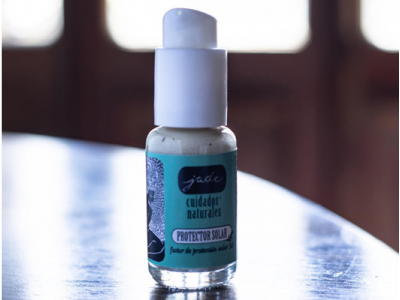 Protector solar Jade